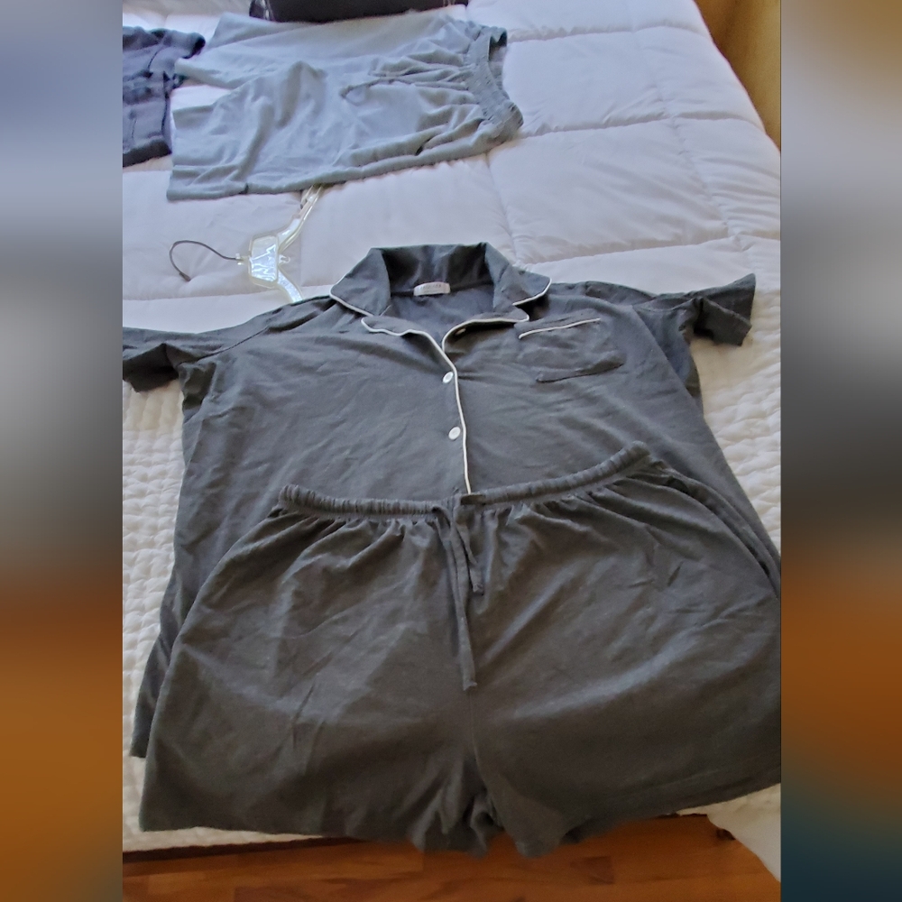 Gray Short Sleeve Pajama Set
